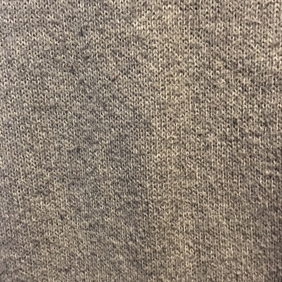 Gilly Hicks women’s grey sweater size S - Picture 4 of 6